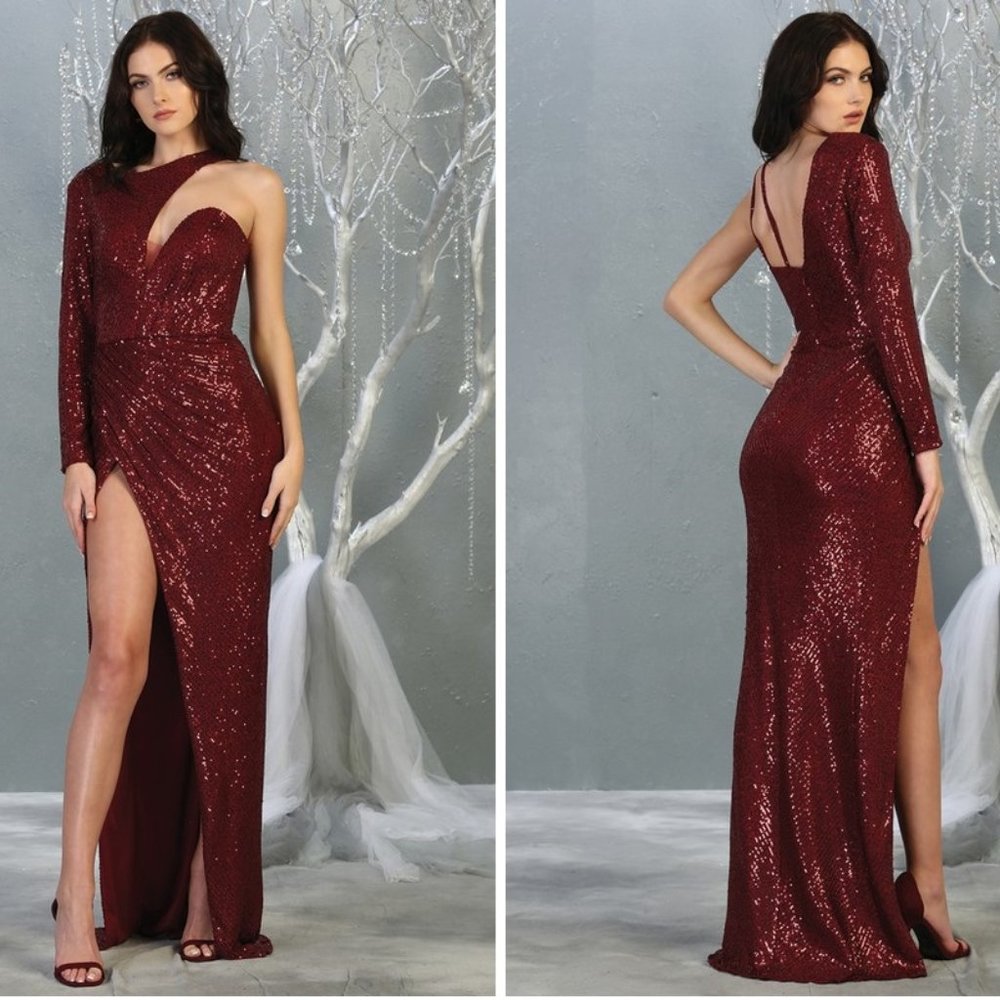 SOLD!!! Sophisticated One Shoulder High Slit Sequin Gown